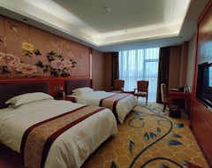 Hotel Huaying Hongyun (Guang'an, Kina)