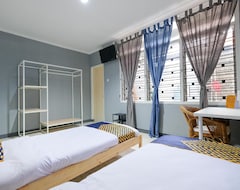 Hotelli SPOT ON 2281 Omajo (Semarang, Indonesia)
