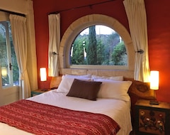 Bed & Breakfast Villa Mallorca (Mornington, Australia)