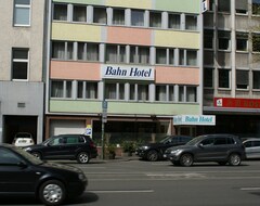Hotel Bahn (Düsseldorf, Almanya)