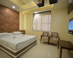 Khách sạn Hotel Radhe Krishna (Solapur, Ấn Độ)