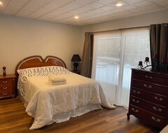 Nhà trọ Tranquil Guesthouse Close To Ski Hills - 1 Bedroomn (Midhurst, Canada)