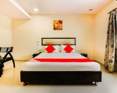 Hotel Oyo 46806 Sg Comforts (Hyderabad, India)