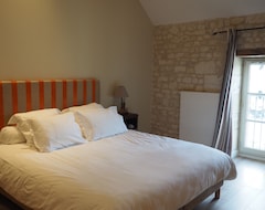 Hotel La Tour - Perfect Cottage For A Couple Or Couple With A Baby (La Roche-Clermault, France)