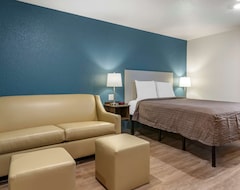 Hotel WoodSpring Suites Brunswick (Brunswick, USA)