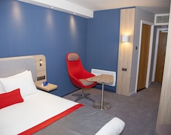 Holiday Inn Express Cardiff Bay, An Ihg Hotel (Cardiff, Birleşik Krallık)