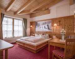 Khách sạn Hotel Viktoria & Landhaus Joggl (Mayrhofen, Áo)