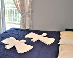 Toàn bộ căn nhà/căn hộ Room For 3 People In Limenaria, Only Five Minutes Away From Center (Therissos, Hy Lạp)