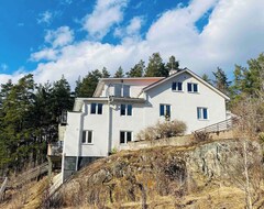 Toàn bộ căn nhà/căn hộ Bjurviks Villa - Flat 2 (Flen, Thụy Điển)