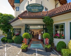 Hotel Walserwirt (Wals-Siezenheim, Austria)