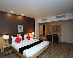 Khách sạn Hotel Centrum (Roorkee, Ấn Độ)
