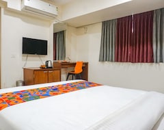 Khách sạn FabHotel KP Inn Koregaon Park (Pune, Ấn Độ)