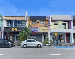 Hotelli Oyo 90794 Maple Hotel (Skudai, Malesia)
