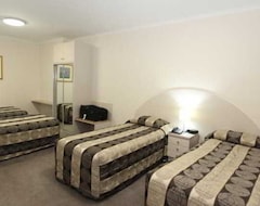 Khách sạn Comfort Inn & Suites Goodearth Perth (Perth, Úc)