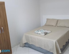 Entire House / Apartment Apto Em Marataizes-es, 03 Quartos E 02 Banheiros (Marataízes, Brazil)