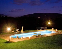 Hotel Villa Liz, Private Pool, Private Hot Tub, Park Fenced, Close To Florence (Poppi, Italy)