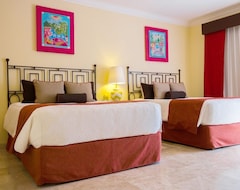 Hotel Suites at VDP Flamingos Beach Resort and Spa (Nuevo Vallarta, Mexico)