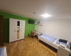 Casa/apartamento entero Monteurswohnung Uettinge (Uettingen, Alemania)