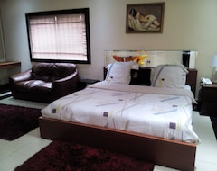 Hotel Marshal Suites Luxury Apartments (Lagos, Nigeria)