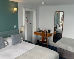 Hotel Lamppost Villa (Bath, United Kingdom)