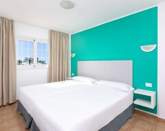 Hotel Chatur Playa Real Resort (Costa Adeje, İspanya)