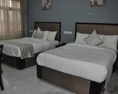 Khách sạn Relax Court Hotel (Accra, Ghana)