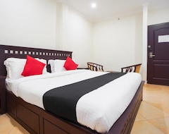 Khách sạn Capital O 60304 Hotel Prince (Kottayam, Ấn Độ)