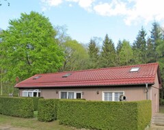 Toàn bộ căn nhà/căn hộ Vacation Home Waldsiedlung In Retgendorf - 4 Persons, 2 Bedrooms (Dobin am See, Đức)