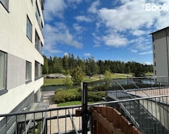 Hele huset/lejligheden One Bedroom Apartment With River View And Terrace, Vuosaari, Helsinki (Helsinki, Finland)