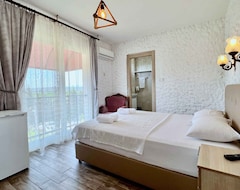 Hotel Satsuma Butik Otel (Seferihisar, Turquía)