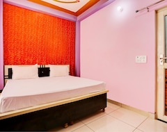 Khách sạn Oyo Hotel Rockland (Jhunjhunu, Ấn Độ)