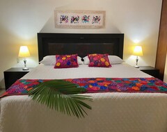 Entire House / Apartment 1-bedroom Ocean View Condo 206 At Vista Encantada (Divisaderos, Mexico)