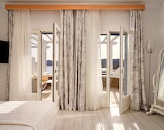 Otel Arte & Mare Elia Luxury Suites And Villas (Mikanos - Şehir Merkezi, Yunanistan)