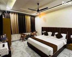 Khách sạn Hotel Fusion (Kurukshetra, Ấn Độ)