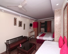 Khách sạn OYO 14931 Hotel Step In (Faridabad, Ấn Độ)