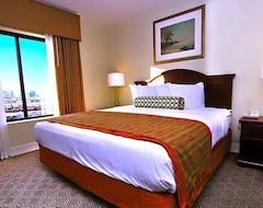 Căn hộ có phục vụ Tahiti Village Resort & Spa (Las Vegas, Hoa Kỳ)