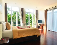 Hotel Bali Luxury Villas (Seminyak, Indonesia)
