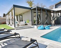 Toàn bộ căn nhà/căn hộ Modern Villa Barcolana With A Swimming Pool (Cerna, Croatia)