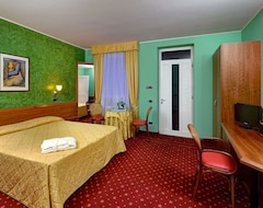 Khách sạn Hotel Motel Sporting (Ripalta Guerina, Ý)