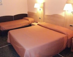 Hotelli Hotel Zurigo (Varazze, Italia)