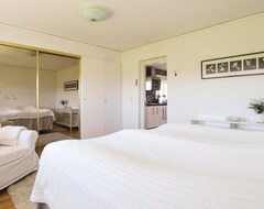 Cijela kuća/apartman 2 Bedroom Accommodation In MÖnsterÅs (Mönsterås, Švedska)