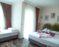 Khách sạn Dream Town Hotel (Antalya, Thổ Nhĩ Kỳ)