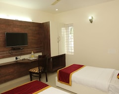 Hotel Miles Inn (Hassan, India)