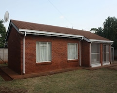 Toàn bộ căn nhà/căn hộ Home Away From Home - Westgate Harare (Harare, Zimbabwe)