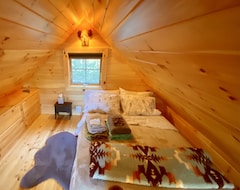 Casa/apartamento entero Cozy Skiers Loft With Hot Tub (Granville, EE. UU.)