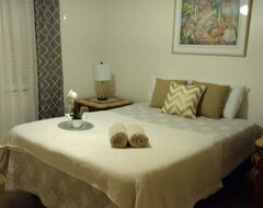 Toàn bộ căn nhà/căn hộ Lovely 3-bedrooms With Free Parking And Wi-fi . (Riverside, Hoa Kỳ)