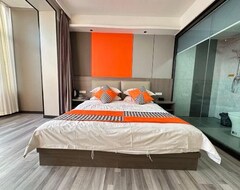 Fanshi Apple Fashion Hotel (Fanshi, Kina)