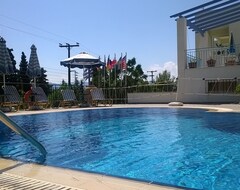 Aparthotel KTM Sunny Villas (Poros-Ciudad, Grecia)