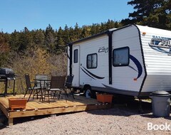 Camping Moceanset Getaways-Beautiful Ocean, Mountain & Sunset Views (Cape Breton, Canadá)