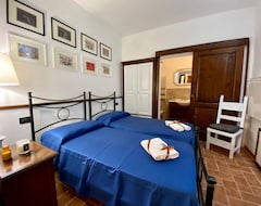 Toàn bộ căn nhà/căn hộ Villa In Umbria Suddivisa In 5 UnitÃ  Abit. Indipendenti + Piscina + Biliardo (Attigliano, Ý)
